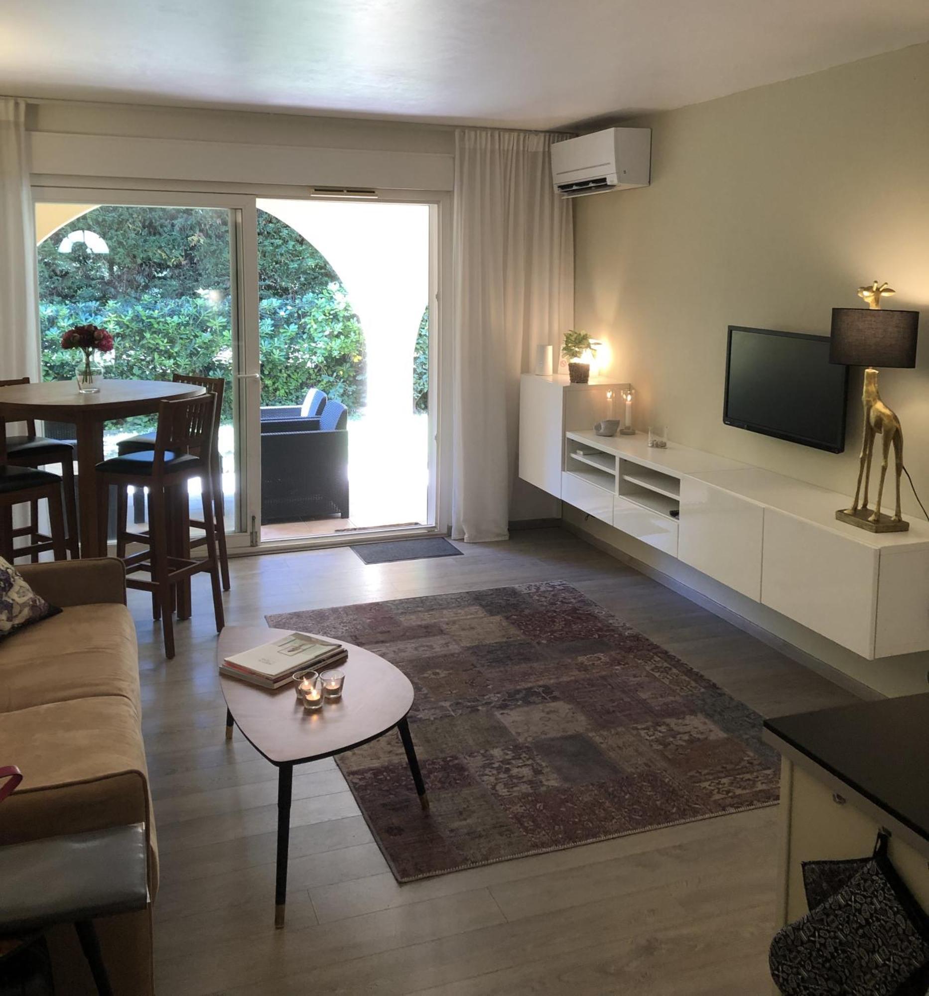 Les Jardines D'Artemis Apartment Saint-Tropez Exterior photo